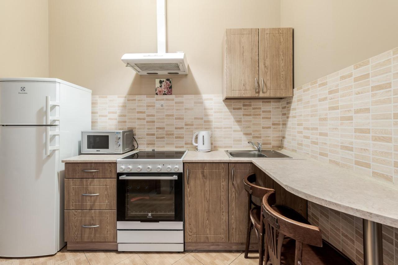Apartment On Stavropihiiska Street 3 Leopoli Esterno foto